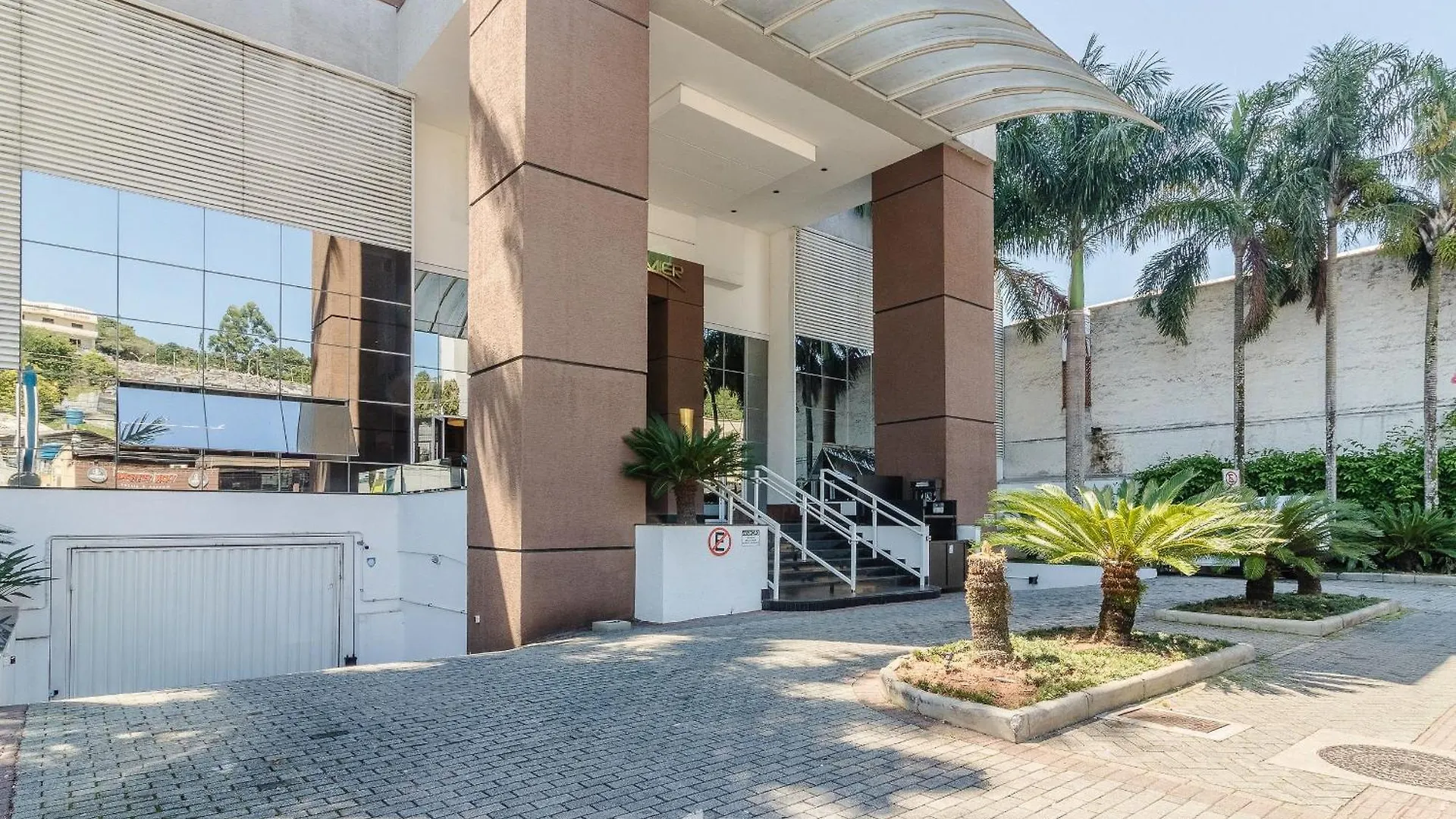 Apto Em Cond. Com Piscina Em Blumenau - Pem1301 Brasilien